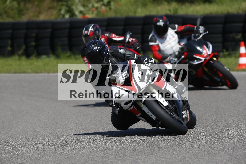 /Archiv-2024/29 12.06.2024 MOTO.CH Track Day ADR/Gruppe rot/45